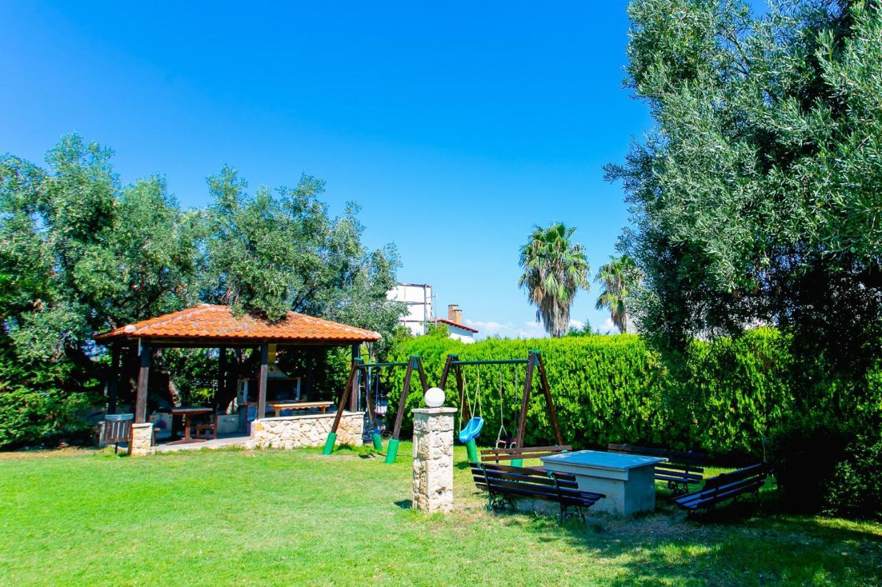 Golden Residence Family Resort 페프코초리 외부 사진