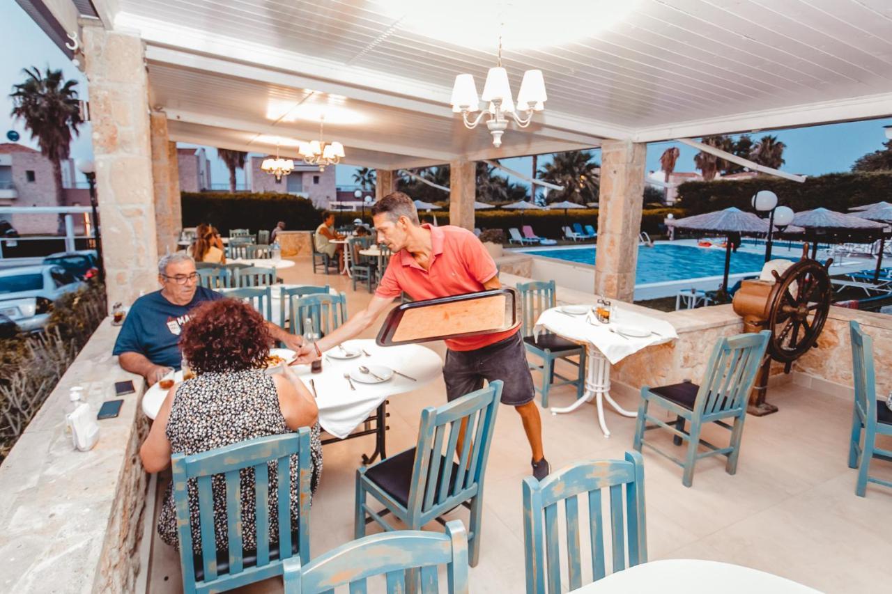 Golden Residence Family Resort 페프코초리 외부 사진