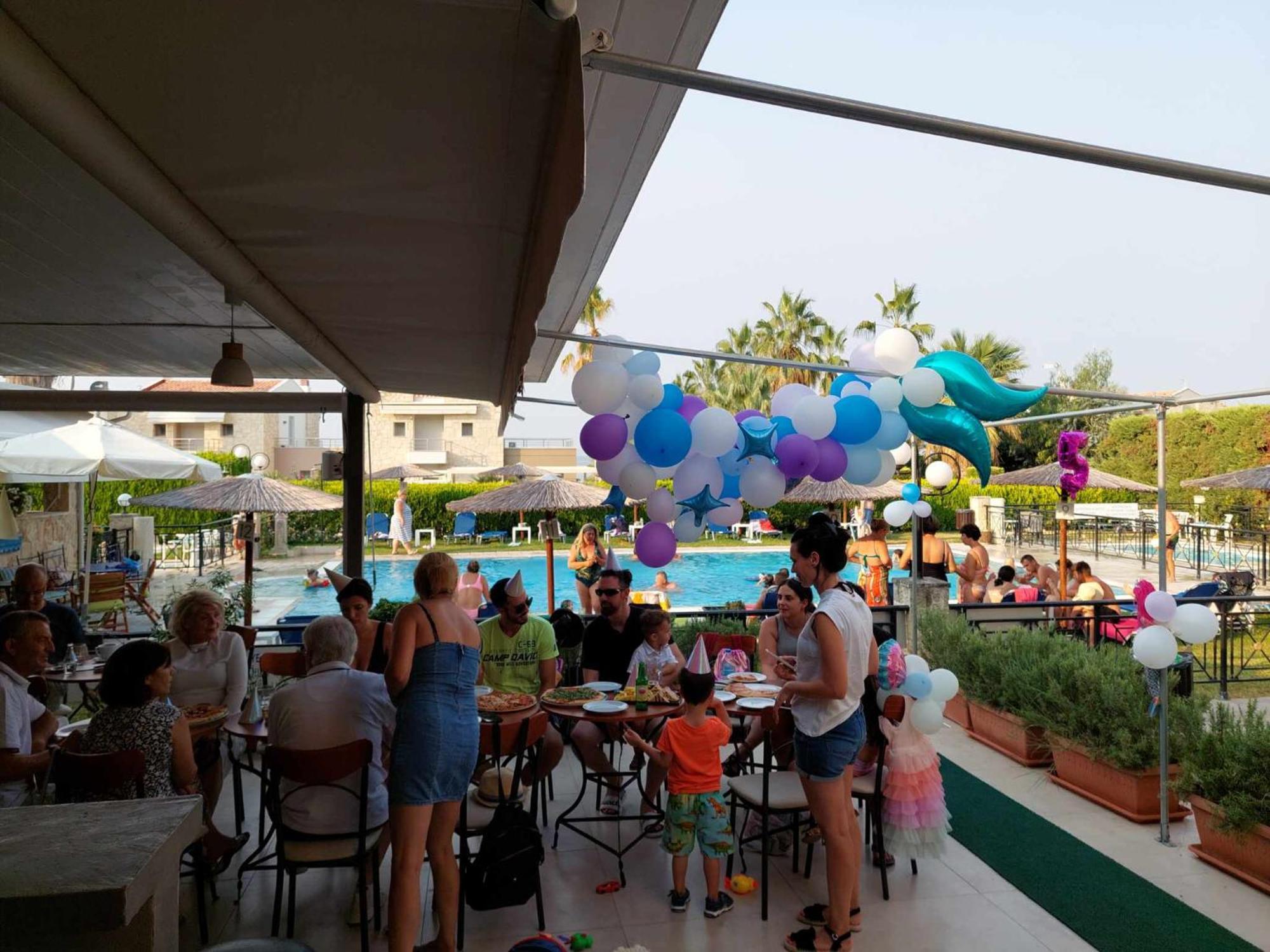 Golden Residence Family Resort 페프코초리 외부 사진