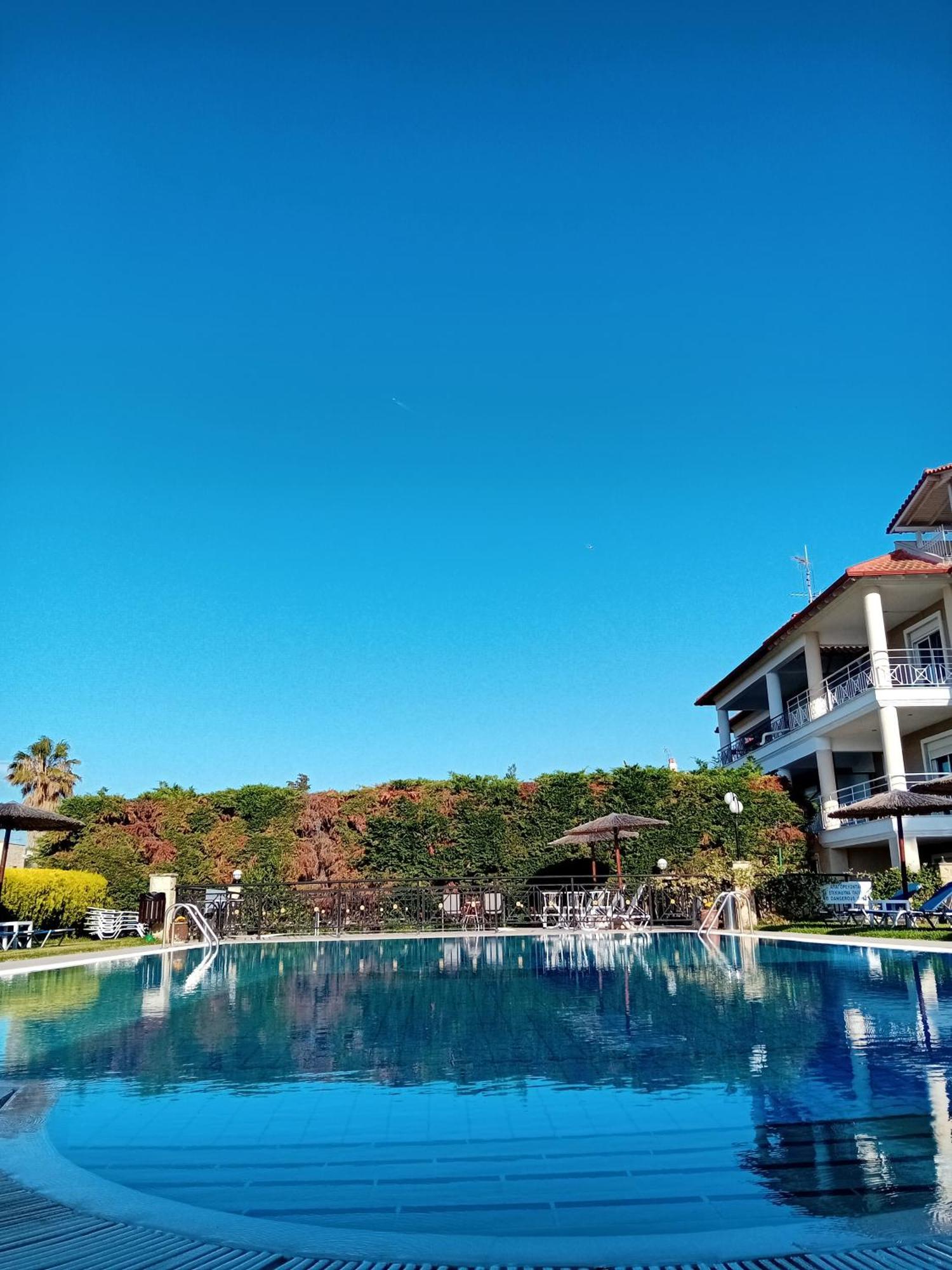 Golden Residence Family Resort 페프코초리 외부 사진