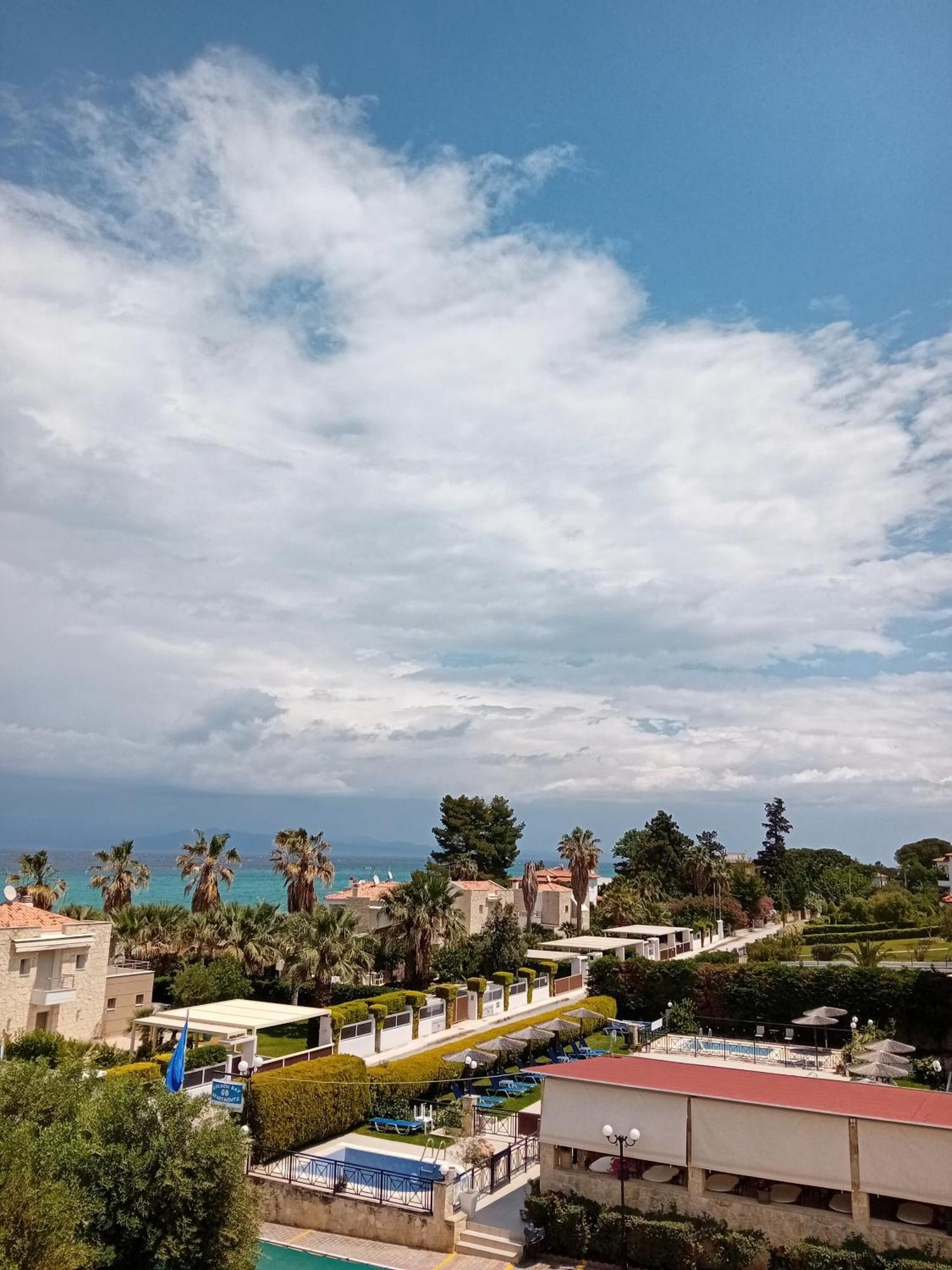 Golden Residence Family Resort 페프코초리 외부 사진